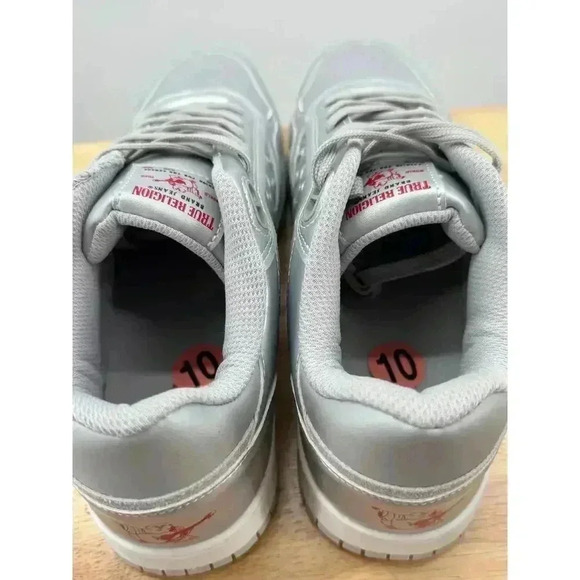 True Religion Jones Court Silver Emboss Casual Sneaker Men’s‎ Size 10 New - Picture 2 of 7